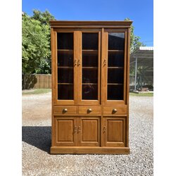 ตู้โชว์