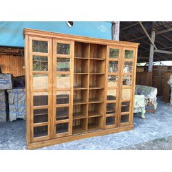 ตู้โชว์ใหญ่