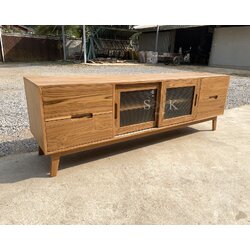 ไซด์บอร์ดวางทีวีบานกระจกลอน (สีสัก)