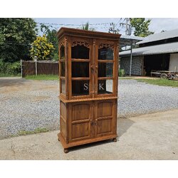 ตู้โบราณ