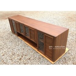 ตู้ลอยบานเกร็ดครึ่งกระจก