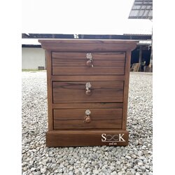 ตู้เอกสารปกยื่น 3 ลิ้นชัก ขาทึบ