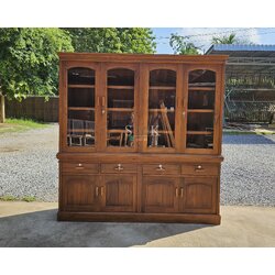 ตู้โชว์เก็บของบานกระจก