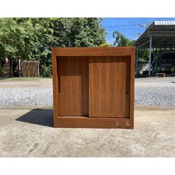 ชั้นวางของบานเลื่อน