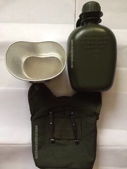 กระติกน้ำ กลม พร้อม ถ้วยรอง