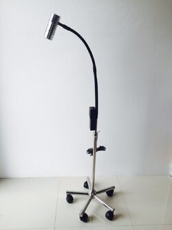 โคมไฟทำแผล PP หลอด LED ขาสแตนเลส 5 แฉก