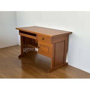 โต๊ะคอม