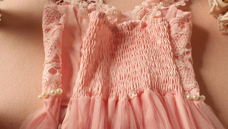 ชุดเดรสออกงานสีชมพู ส่งฟรี ems