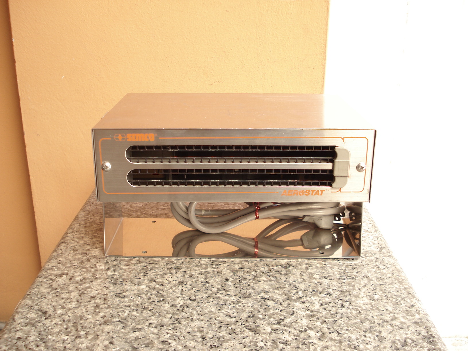 Simco Ion PC Blower Stand - ขาตั้งสำหรับเครื่องกำจัดไฟฟ้าสถิตแบบตั้งโต๊ะ