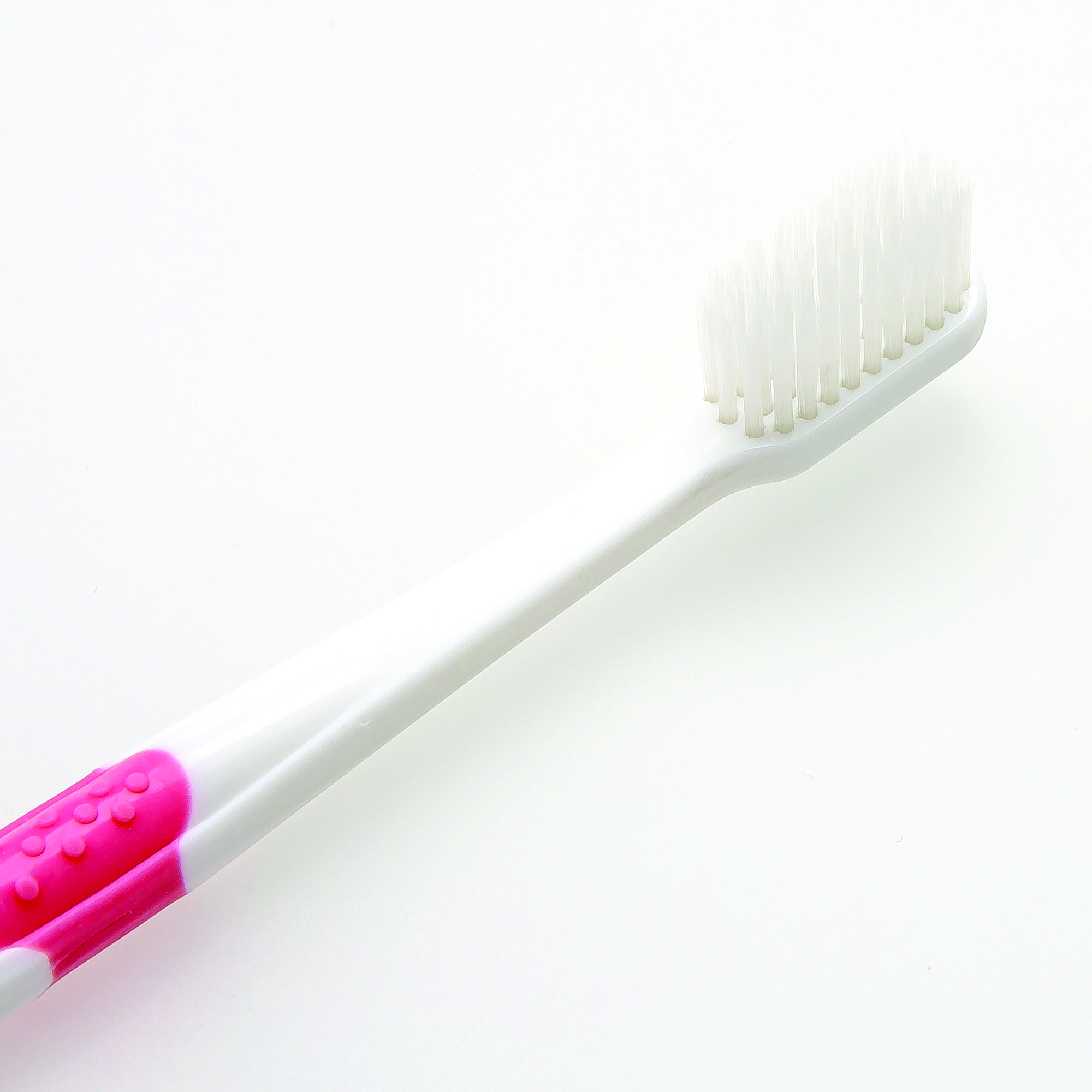 แปรงสีฟัน ปาล์มเมด คริสตัล วัน (12 ชิ้น)