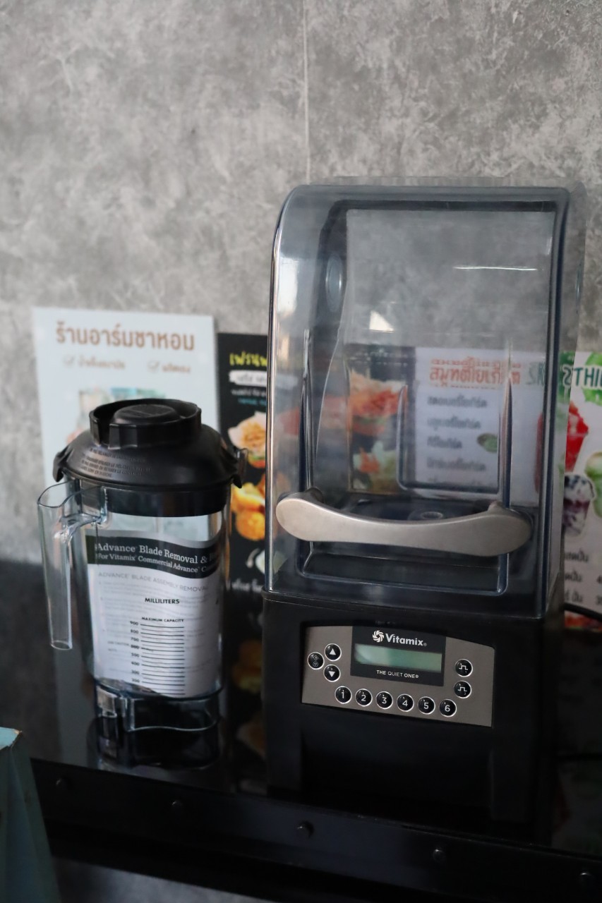 เครื่องปั่นตู้เก็บเสียง Vitamix The Quiet One