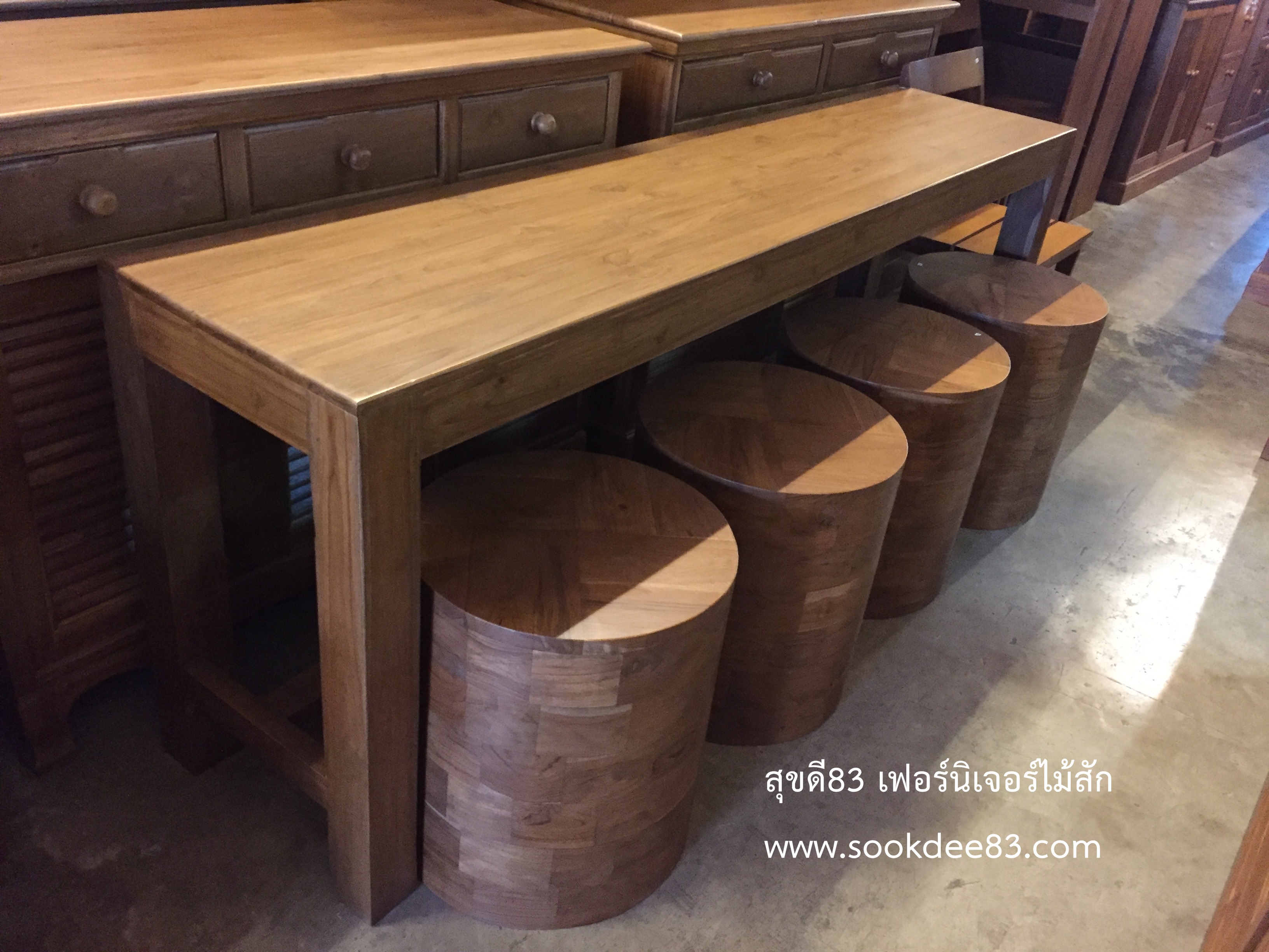 ชุดโต๊ะกินข้าวบาร์ญี่ปุ่น เก้าอี้กระบอก 4 ตัว