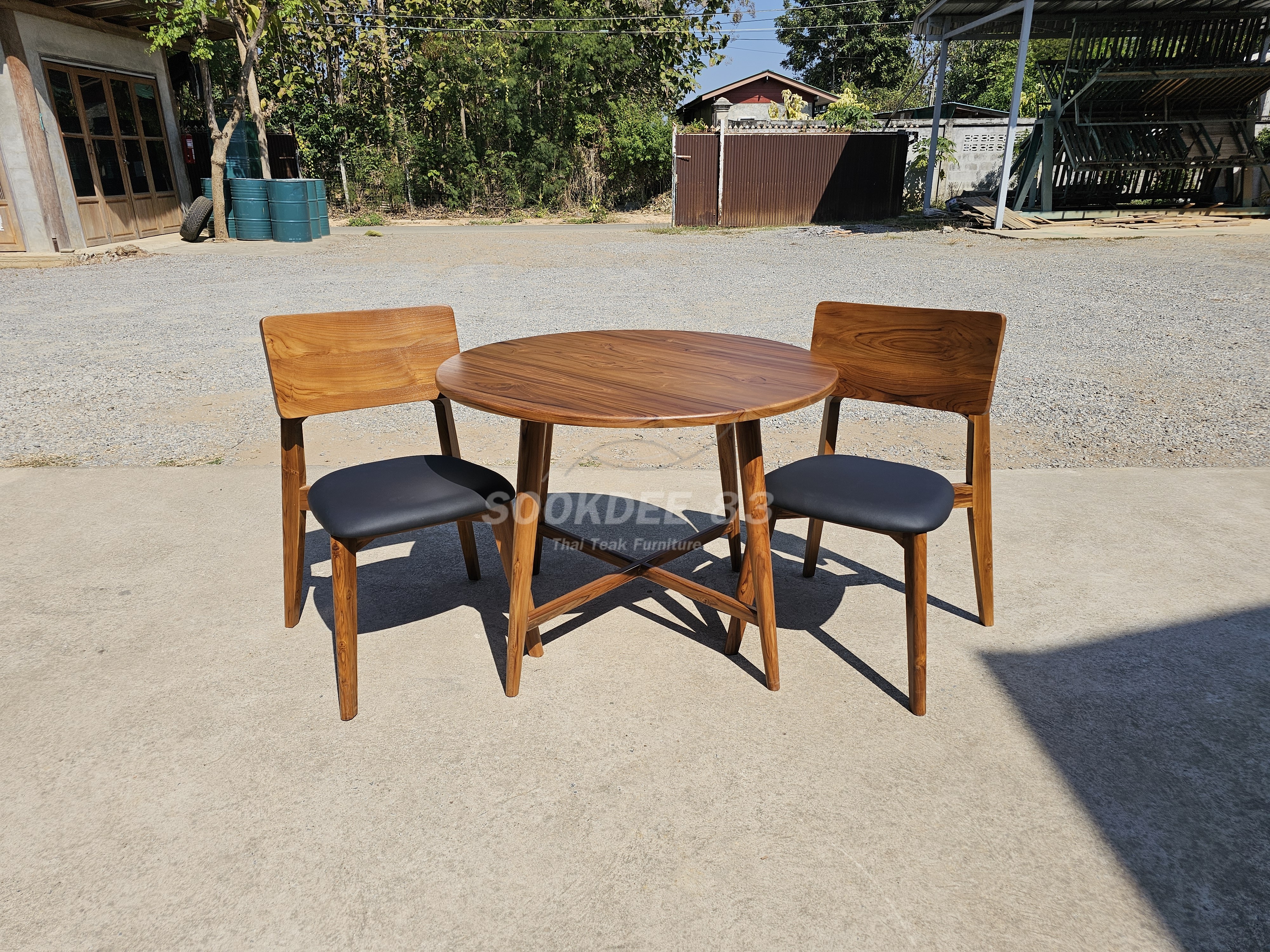 ชุดโต๊ะกลมอะเมซอนมีที่วางเท้า 1 ม. เก้าอี้โรบอทมีเบาะ