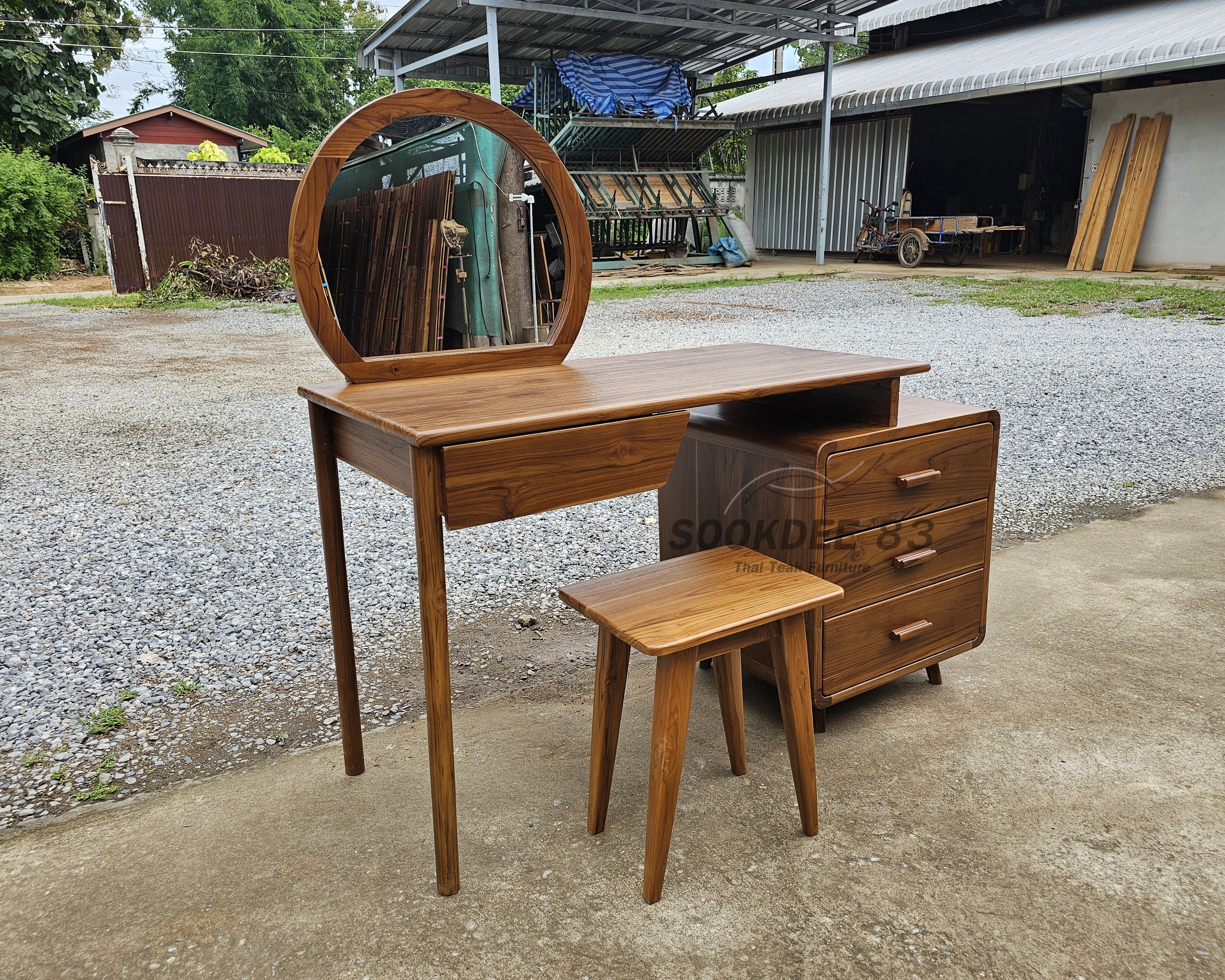 โต๊ะเครื่องแป้งมินิมอลผสมตู้ 3 ลิ้นชัก พร้อมเก้าอี้