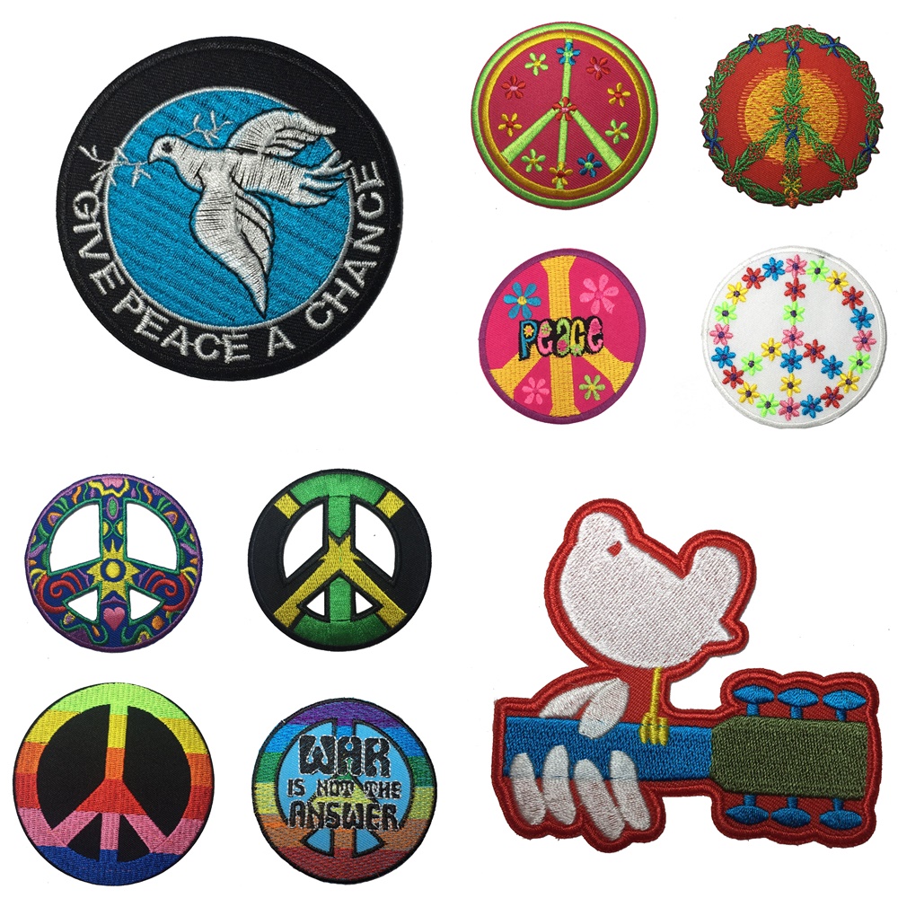 Peace สันติภาพ ดนตรี ตัวรีดติดเสื้อ อาร์มปัก ตกแต่งเสื้อผ้า หมวก กระเป๋า ยีนส์