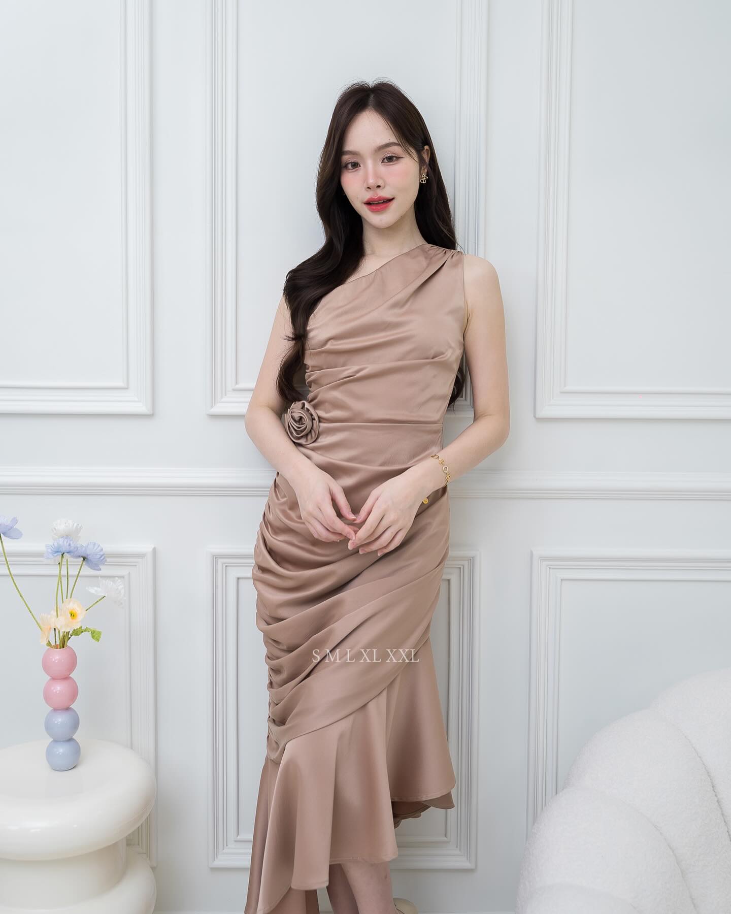 ชุดเพื่อนเจ้าสาว ชุดเพื่อนเจ้าสาวสีนู้ด ชุดเพื่อนเจ้าสาวโทนนู้ด ชุดไปงานแต่ง ชุดไปงานแต่งงาน ชุดไปงานแต่งงานสีนู้ด ชุดไปงานแต่งงานโทนนู้ด ชุดไปงานแต่งสีนู้ด ชุดไปงานแต่งโทนนู้ด แฟชั่น เทรนด์แฟชั่น 