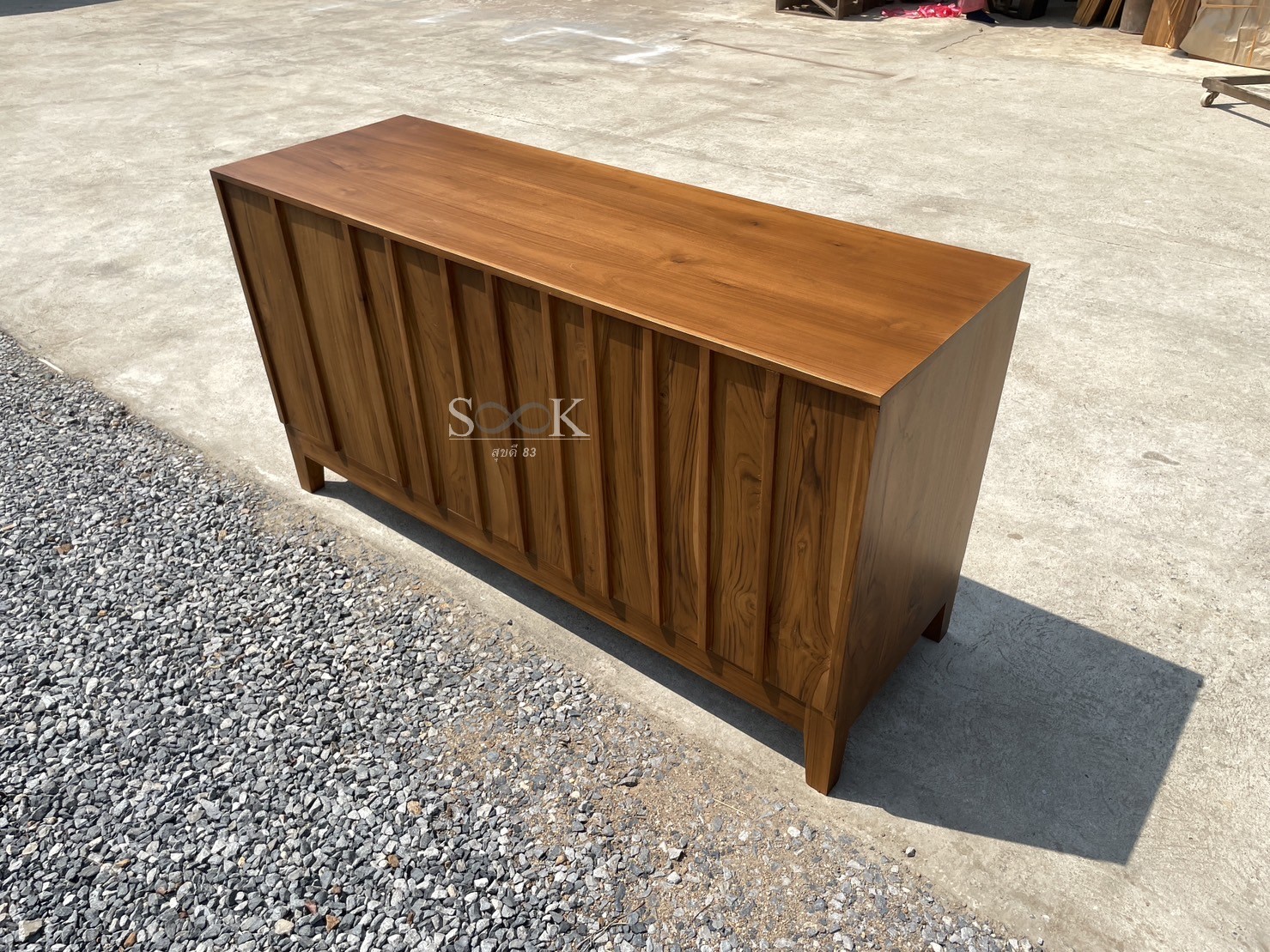 ตู้เก็บของบานบาหลี