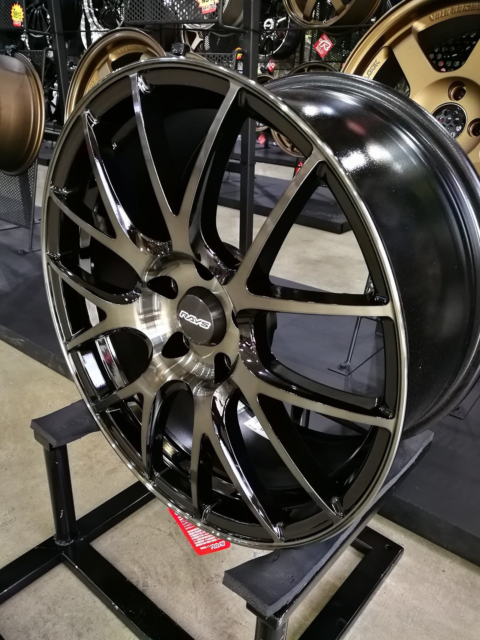 G27 Progressive 18x8.5+45-5-114.3