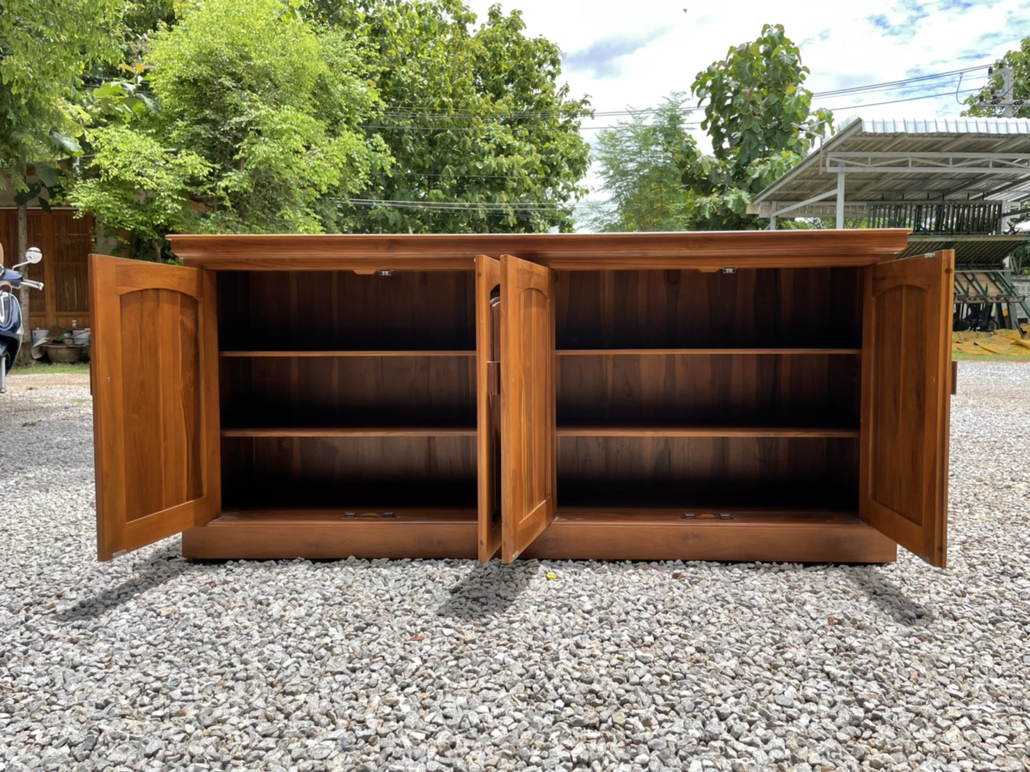 เคาน์เตอร์บานทึบ 2 ม.