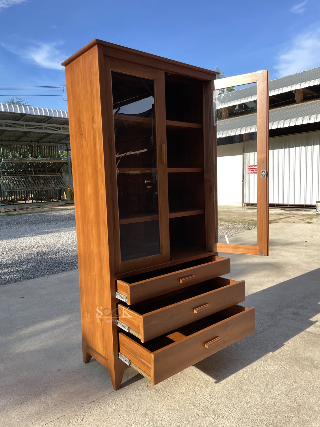 ตู้โชว์ 3 ลิ้นชัก