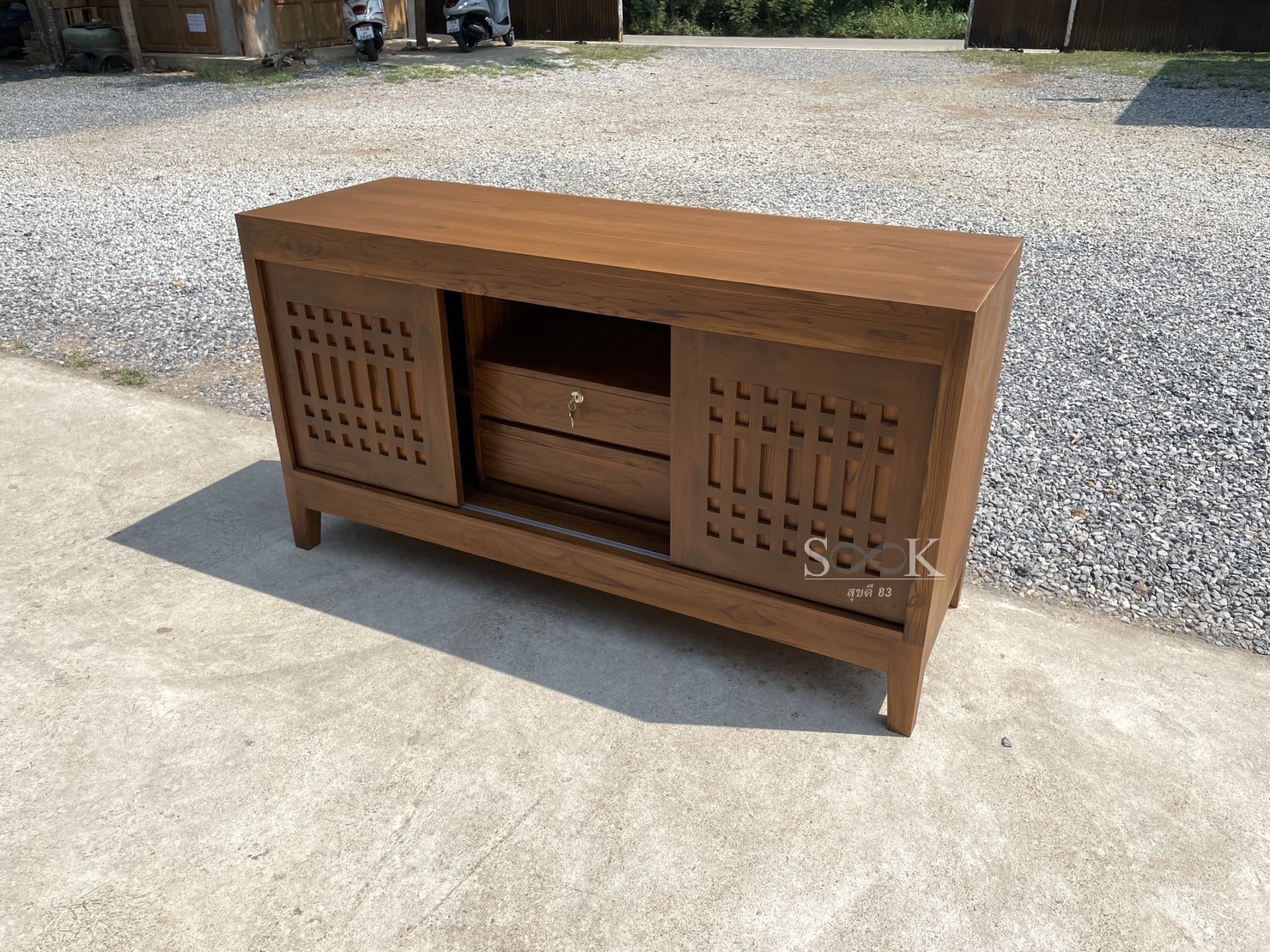 ตู้เก็บของบานบาหลี