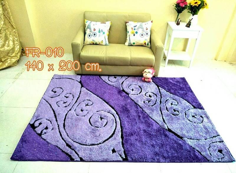 พรมแต่งบ้าน ขนฟูสวย ลายFR010 สีน้ำม่วง ขนาด 1.40×2.0m.