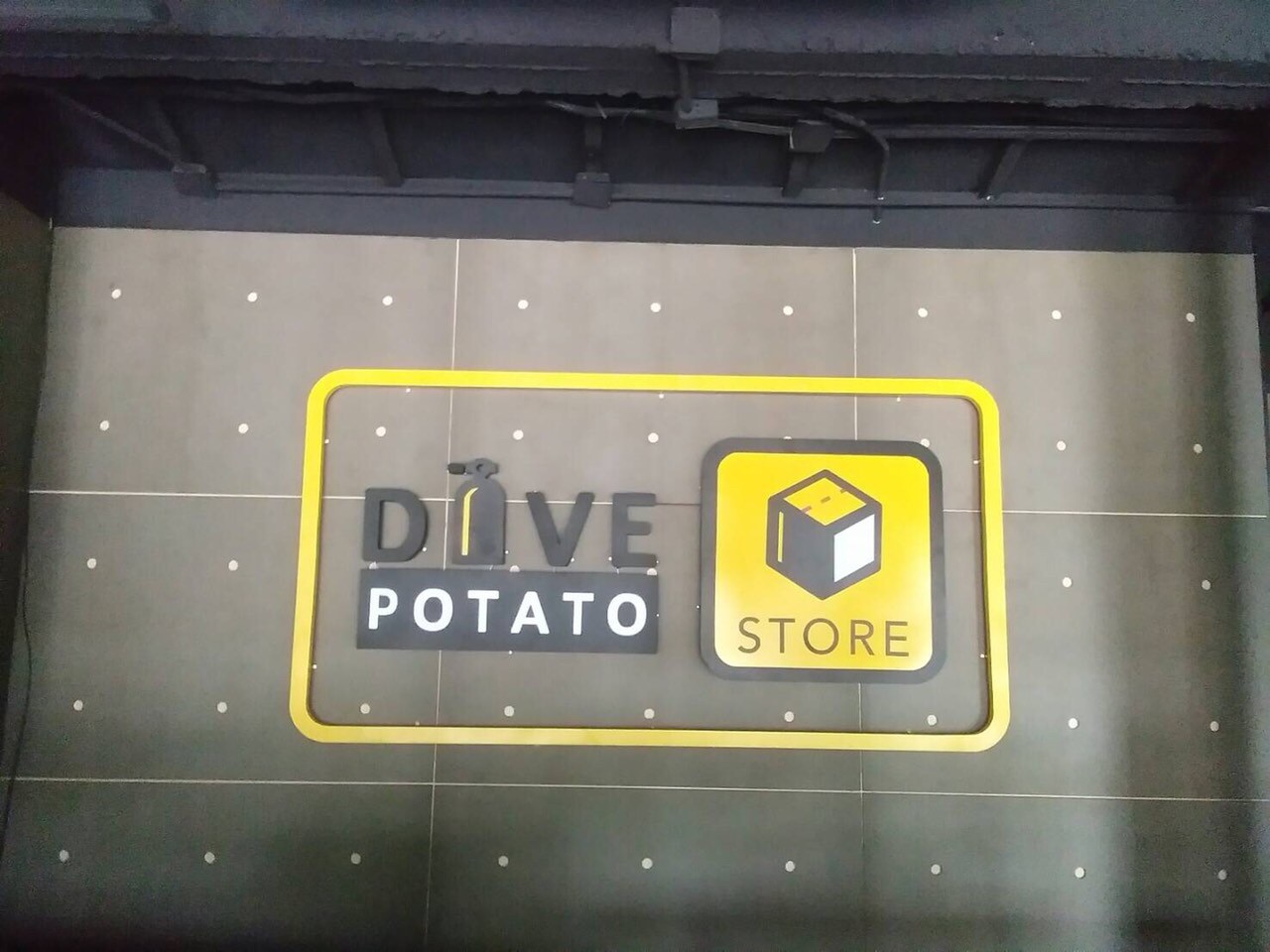 ป้ายกล่องไฟ