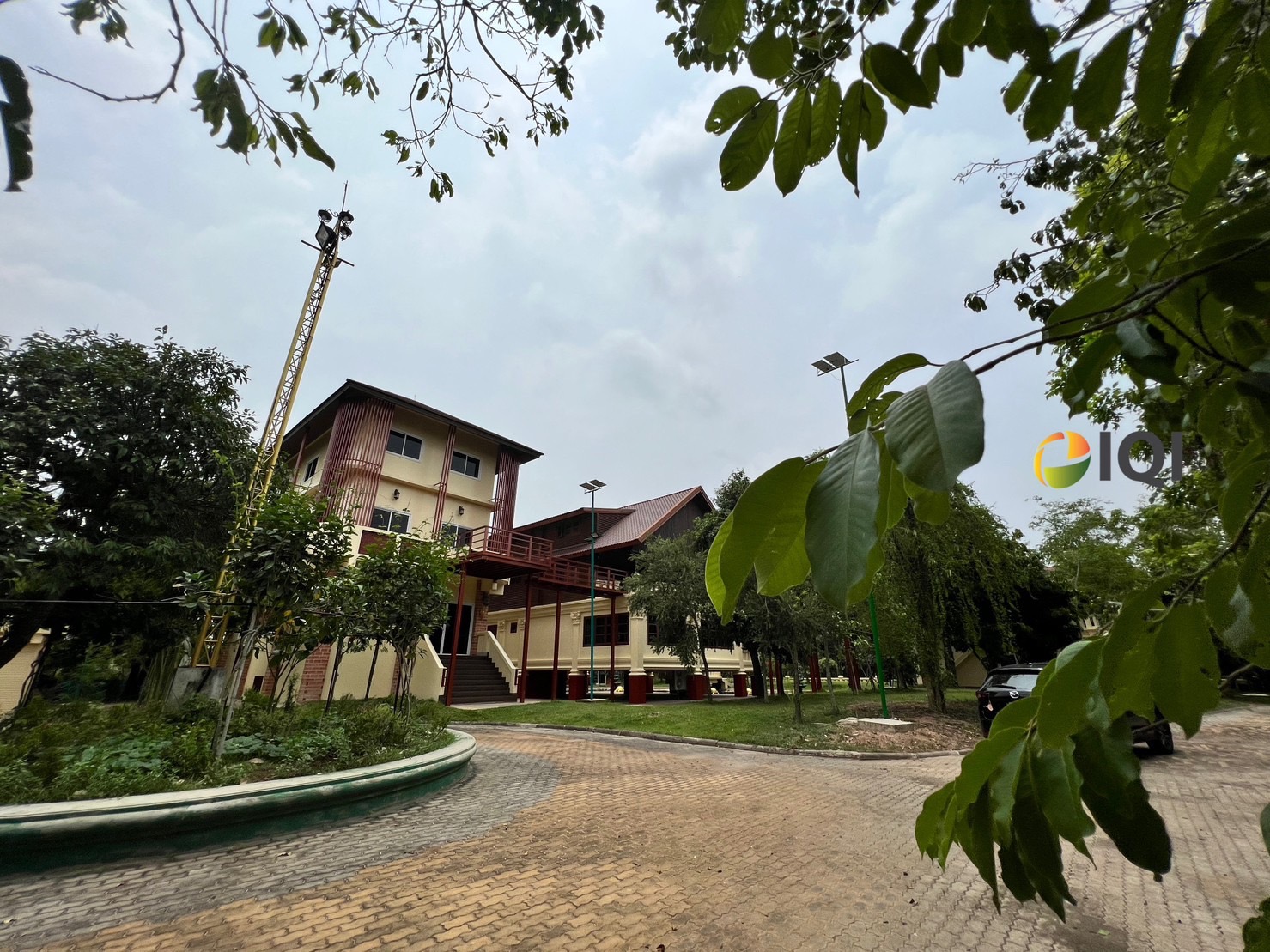 ขาย ที่ดินพร้อมสิ่งปลูกสร้าง บ้านเดี่ยว 3 ชั้น ต.ปากน้ำ อ.บางคล้า ผังเมืองสีเขียวอ่อน