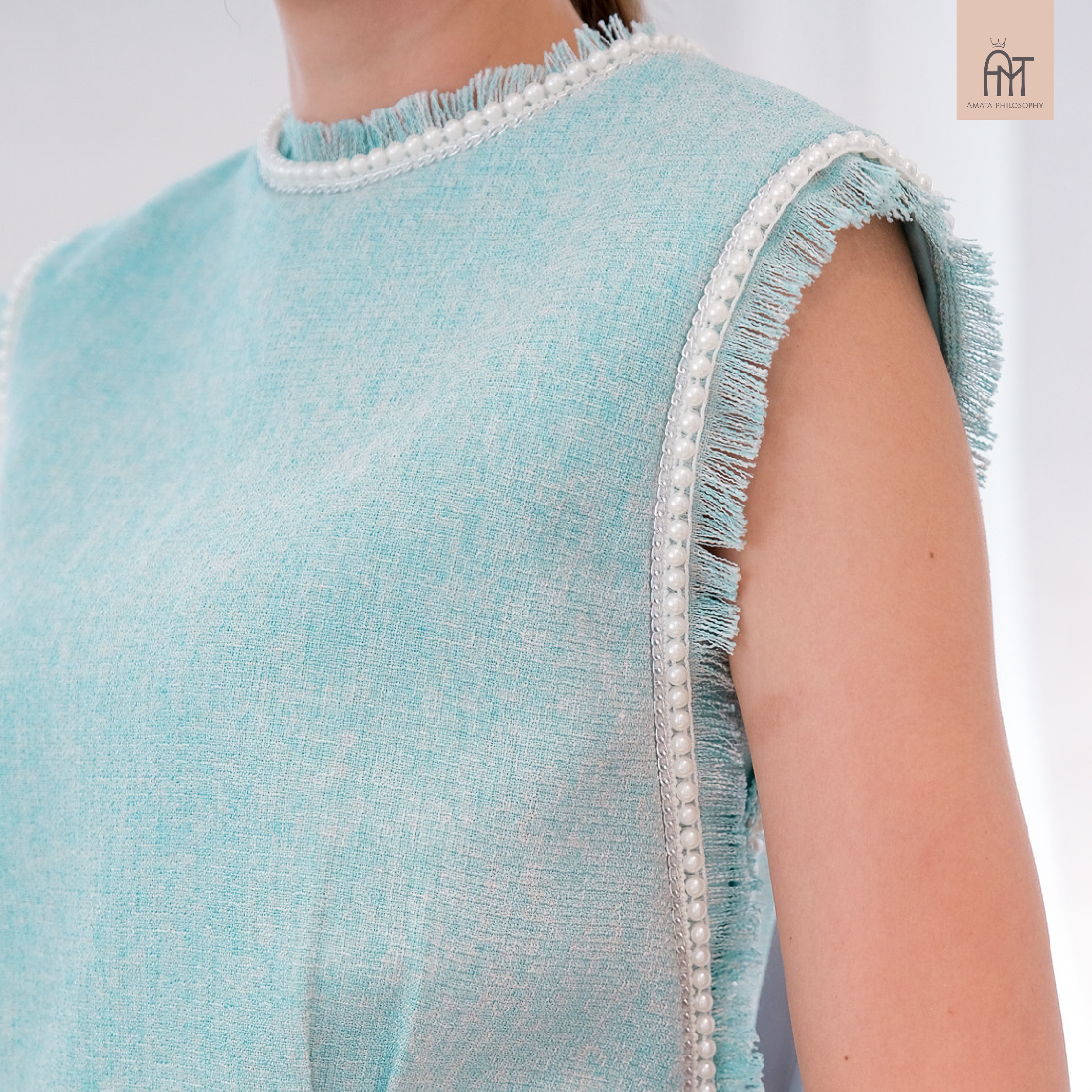 AMATA เสื้อ AMATA Basic - T สีฟ้าเขียวมิ้นต์