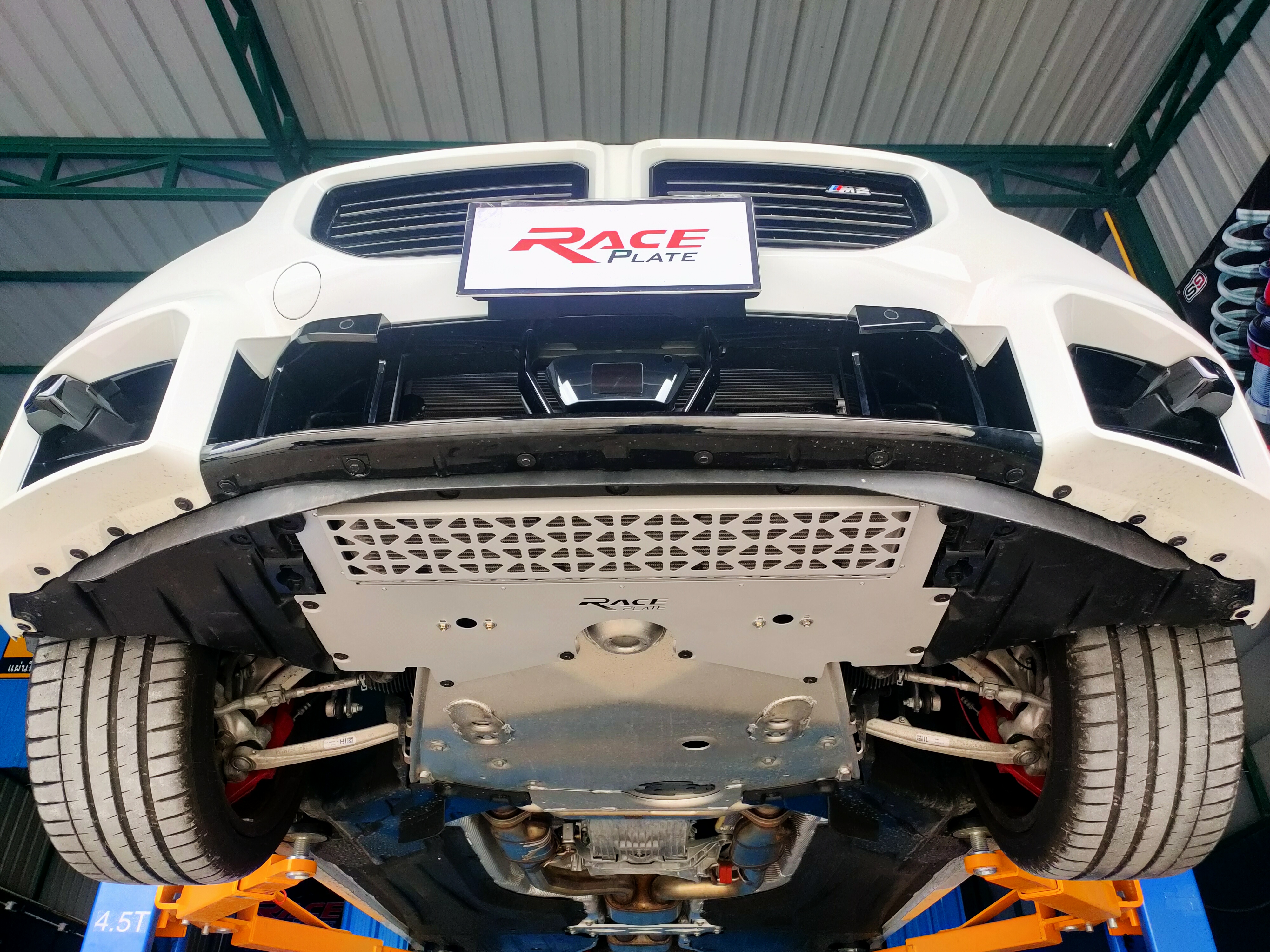 แผ่นปิดใต้ Oil Gearอลูมิเนียม BMW M2, 3,4 G8X Raceplate_Undertray