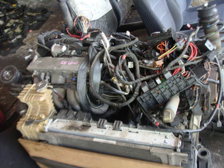 ขายเครื่องยนต์ BENZ พร้อมแพ
