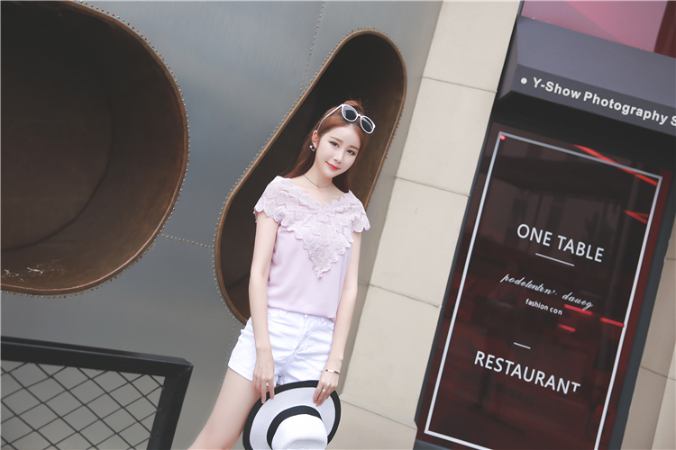 เสื้อผ้าชีฟองสีชมพูอมม่วง ส่งฟรี ems