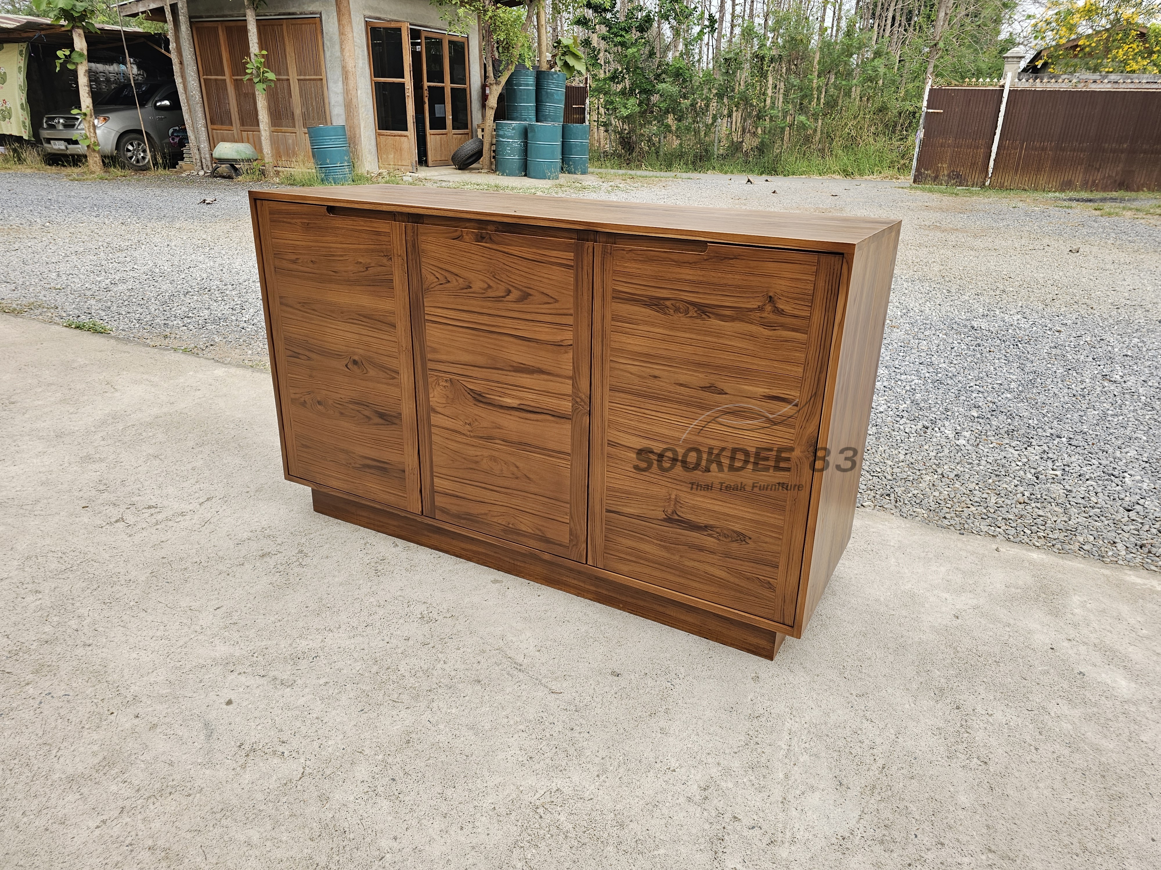 เคาน์เตอร์หน้าบานเรียบ