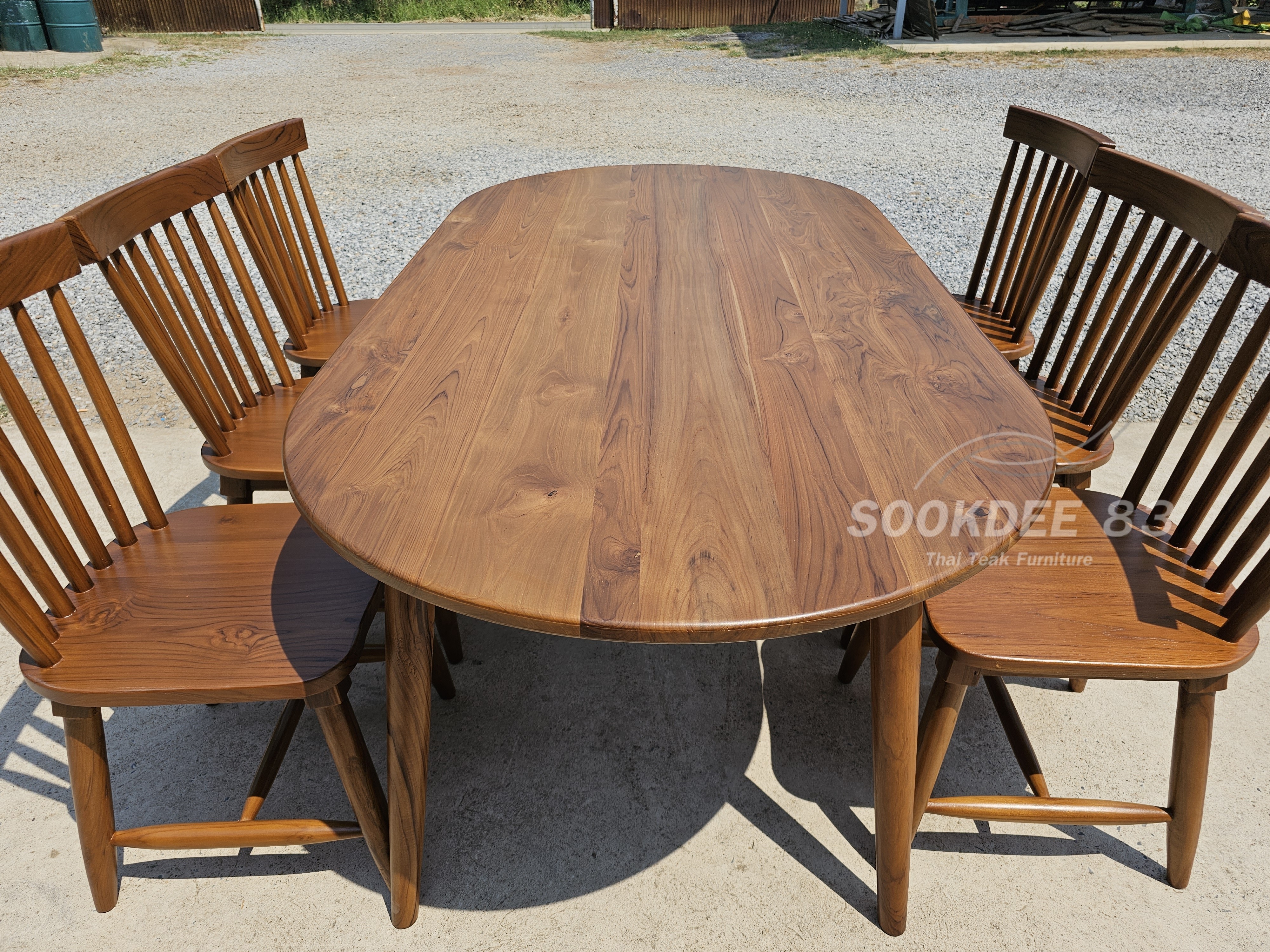 ชุดโต๊ะกินข้าววงรีขาเฉียงมินิมอล 2 ม. เก้าอี้อลิส