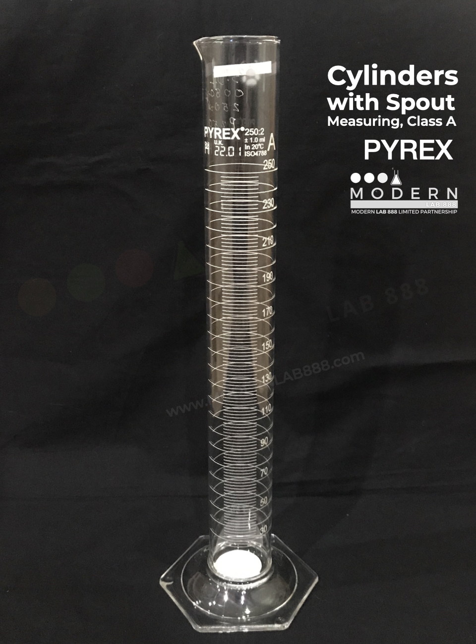 กระบอกตวง / Cylinders with Spout, Measuring, Class A, PYREX