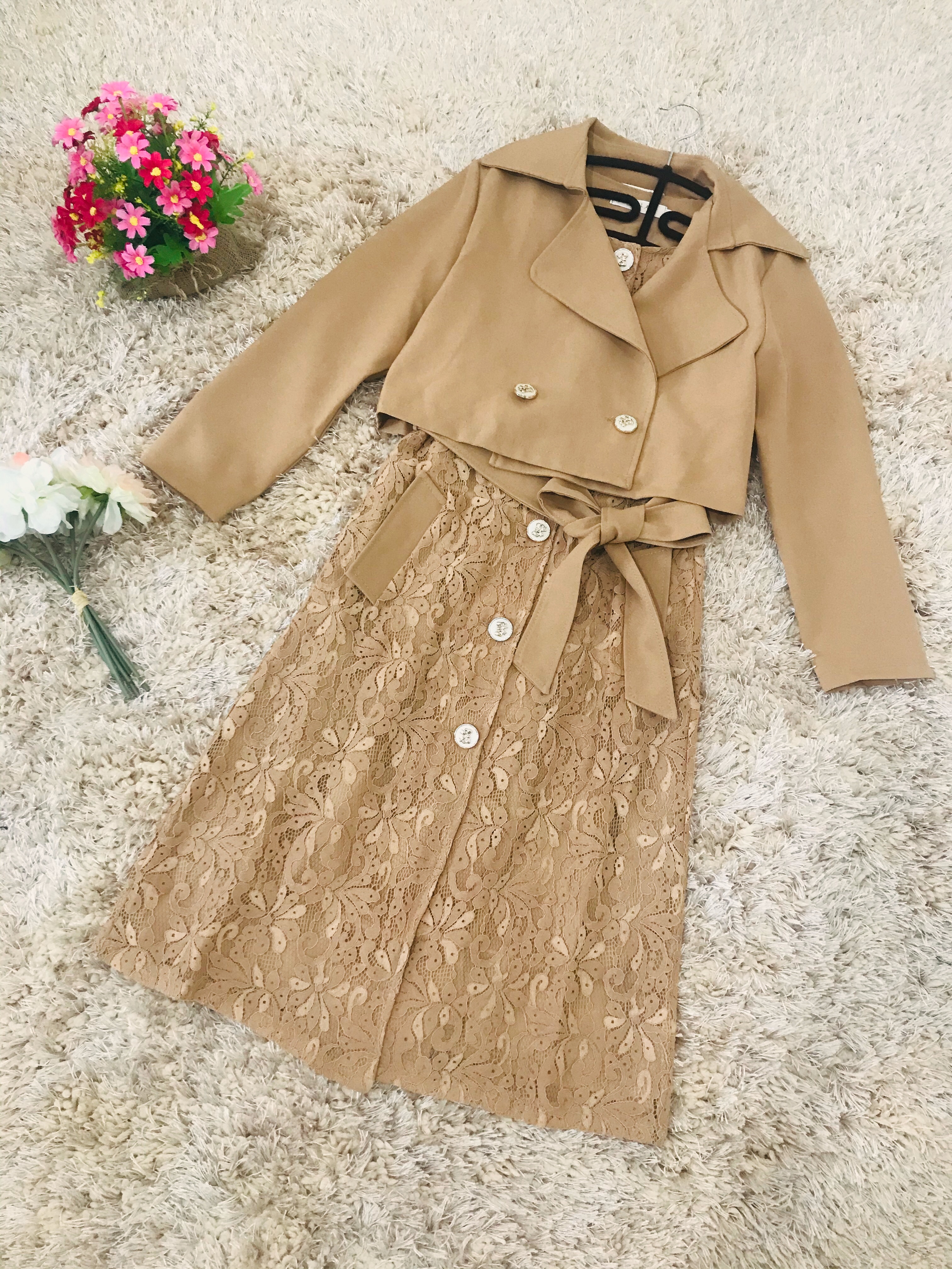 ชุดเซ็ทเดรสและเสื้อสูทสีน้ำตาลอ่อน ส่งฟรี ems