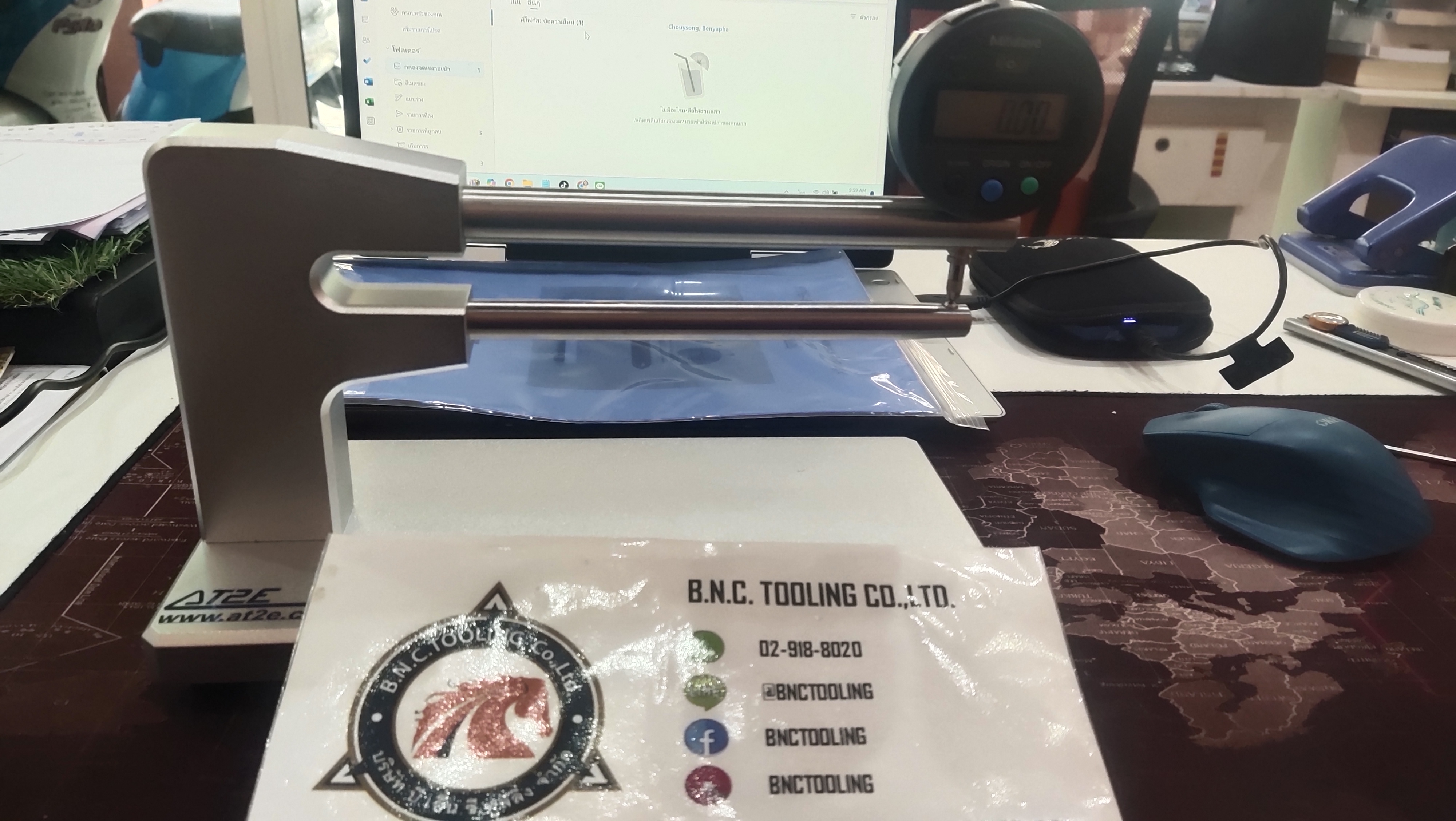 เครื่องมือวัดความหนา ขวดพลาสติด(PREFORM ), Preform Thickness Gauge. Brand : AT2E Model: PTG-D (with out support preform)