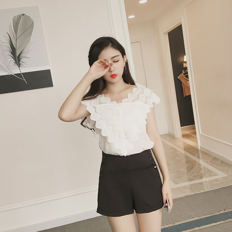 เสื้อผ้าชีฟองสีขาว ส่งฟรี ems