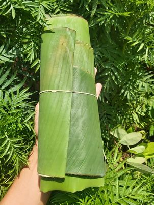 ใบตองกล้วยป่า (นุ่มนิ่ม) 200 กรัม