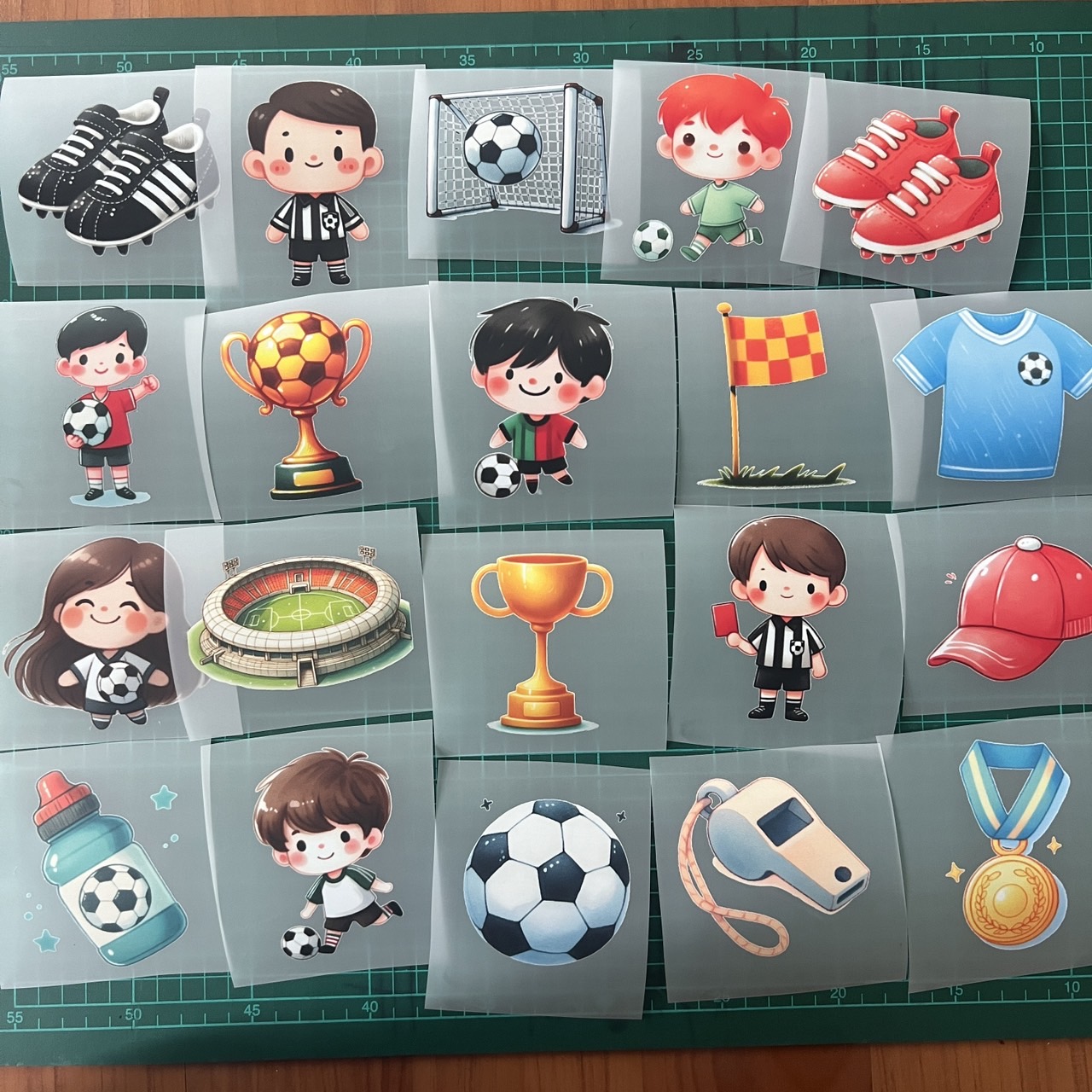 ตัวรีดติดเสื้อ ทีมฟุตบอล ฟิลม์รีดร้อน พิมพ์ลาย สติกเกอร์รีดติดเสื้อ สกรีนลาย ฟิลม์ DFT DTF