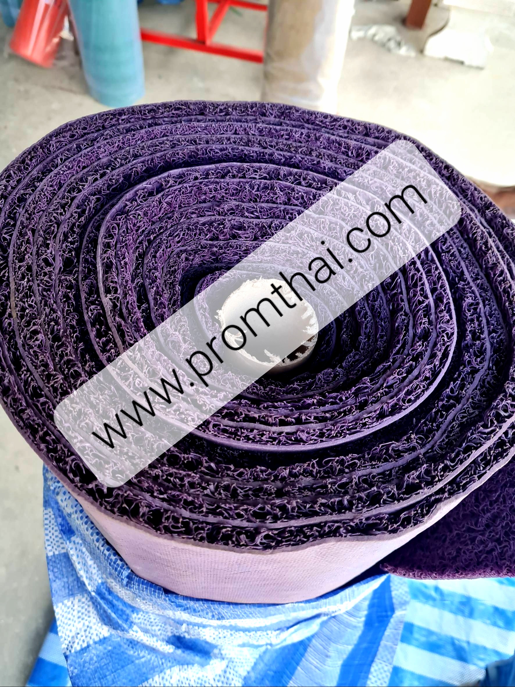พรมดักฝุ่น สีม่วง พรมหนา 8-12mm. หน้ากว้าง 1.22m.