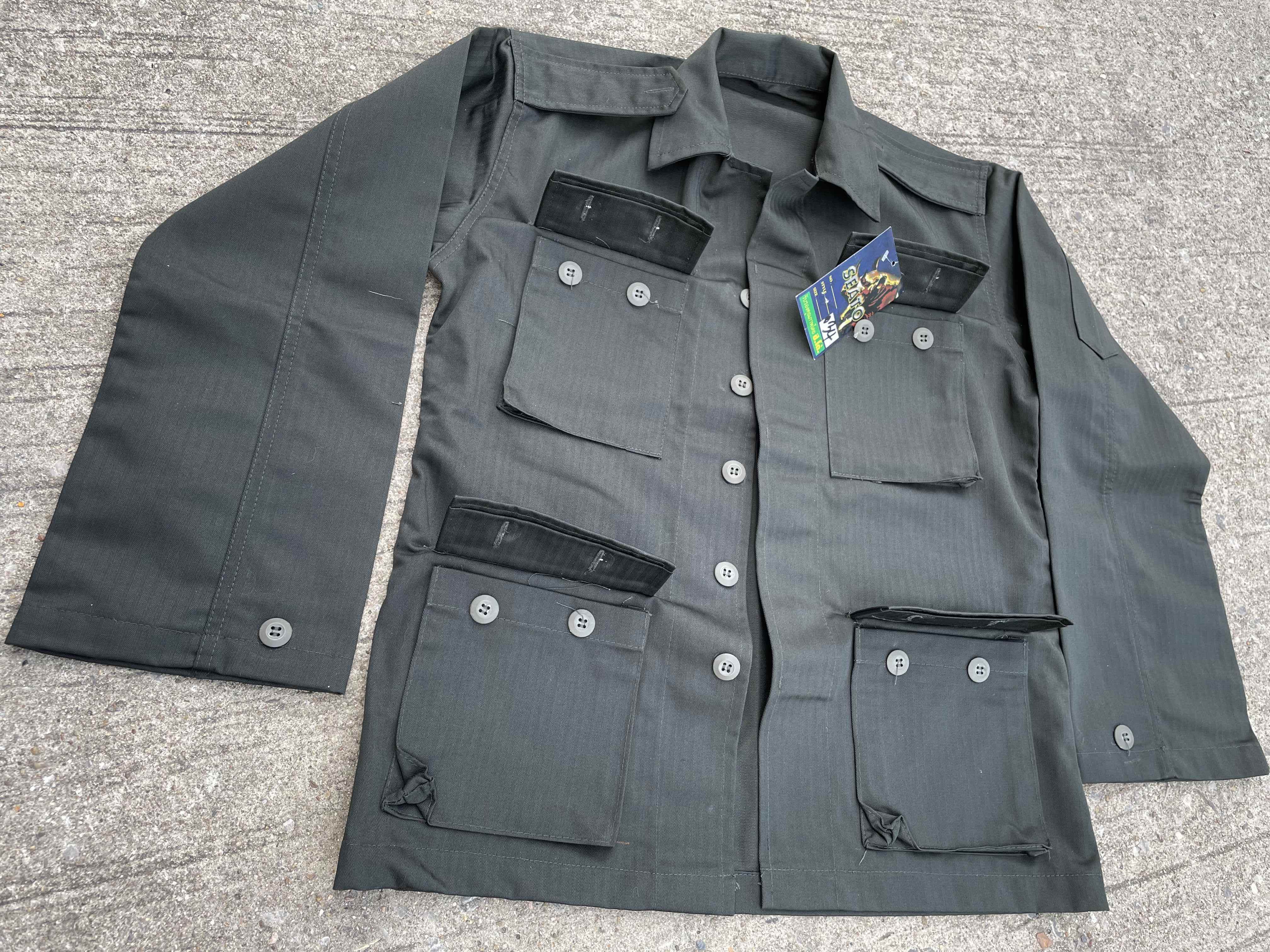 ชุด รด ชุด ฝึก เวส เขียว ยี่ห้อ SEATO ( เสื้อ + กางเกง )