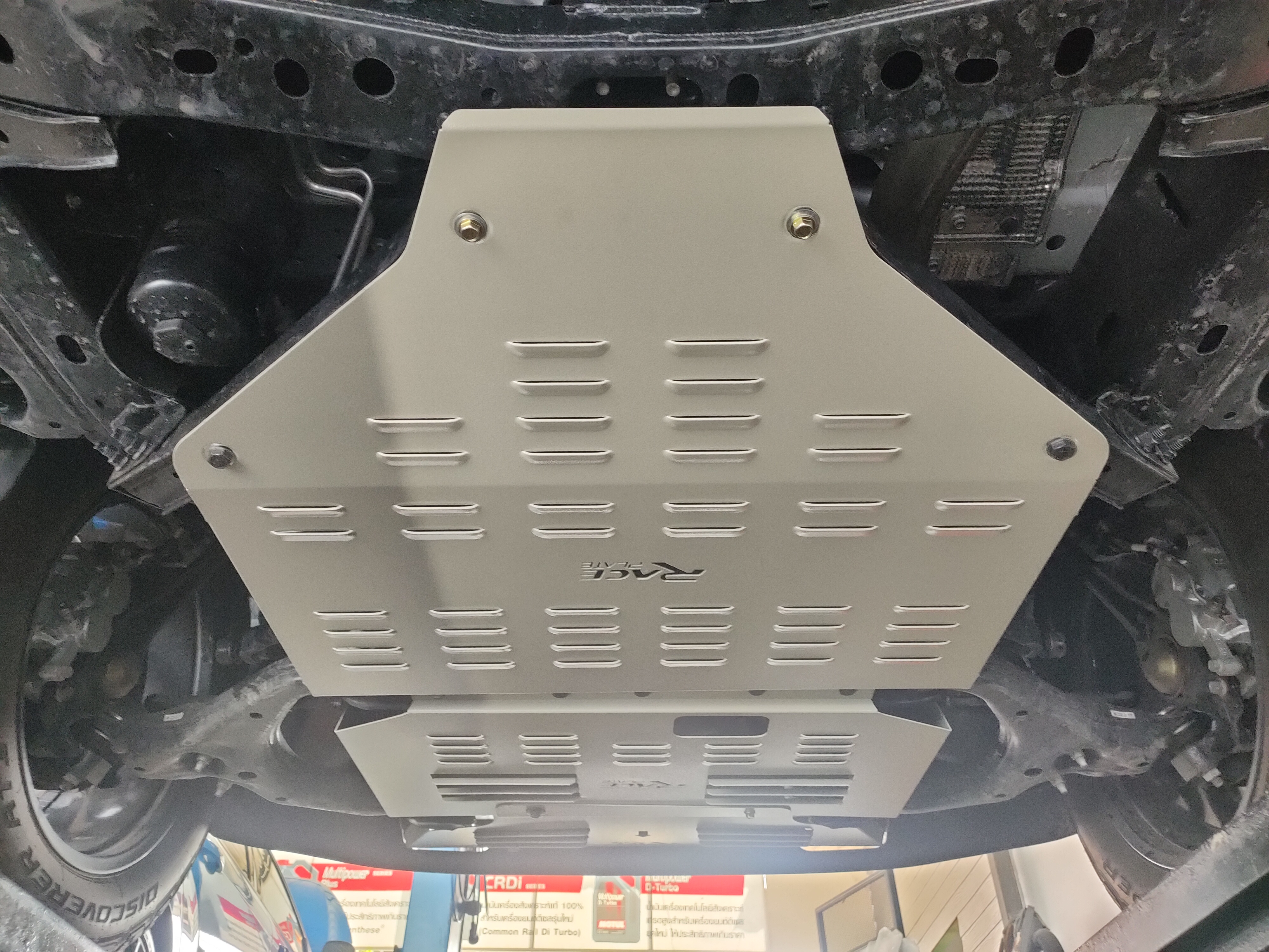 แผ่นปิดใต้ห้องเครื่องอลูมิเนียม Ford Ranger Next-gen Raptor, Everest 2022 Raceplate_Undertray