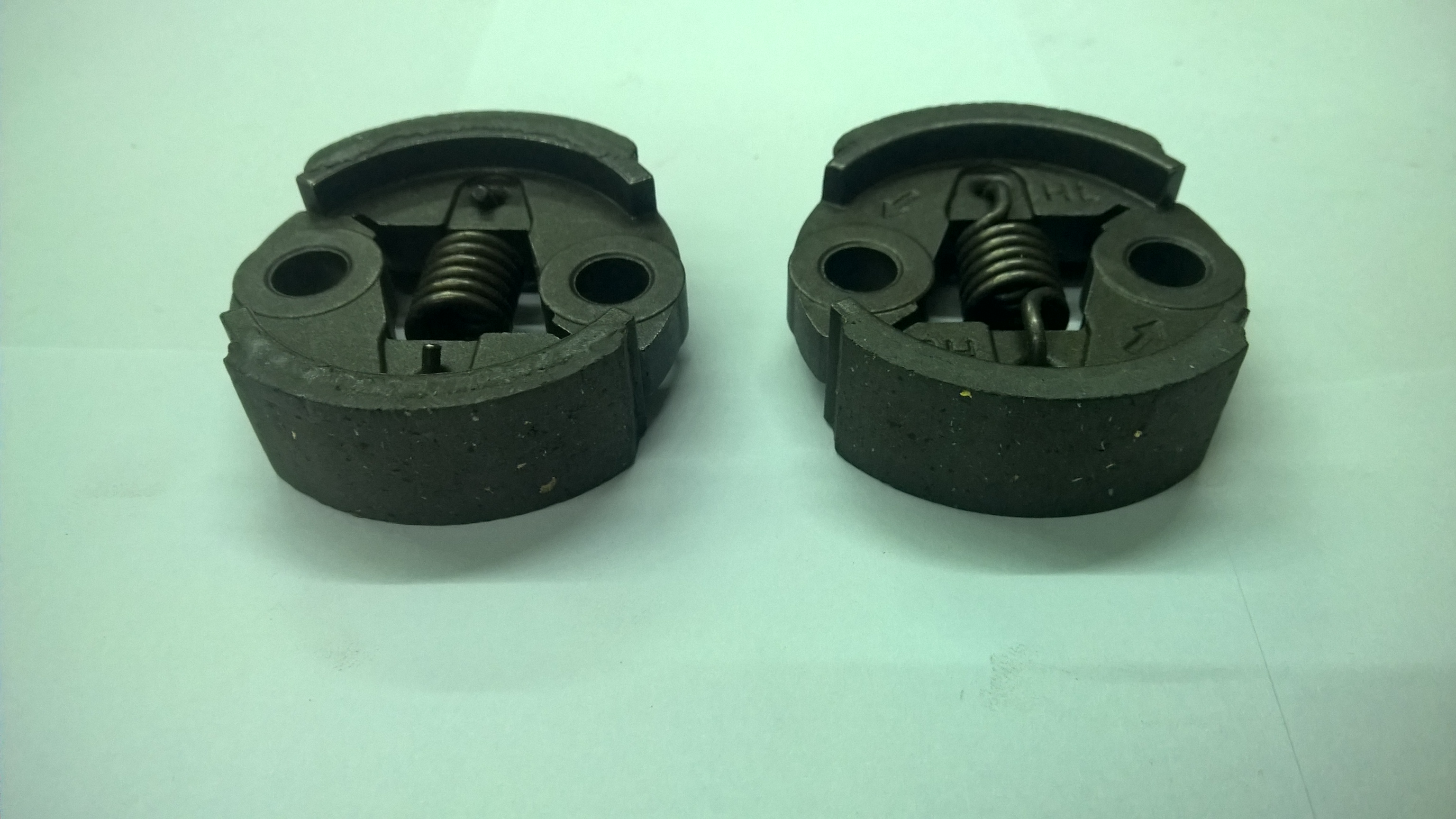 ครัช เครื่องตัดหญ้าสะพายบ่า รุ่น 260 หรือ เครื่่องแต่งพุ่มทุกรุ่น