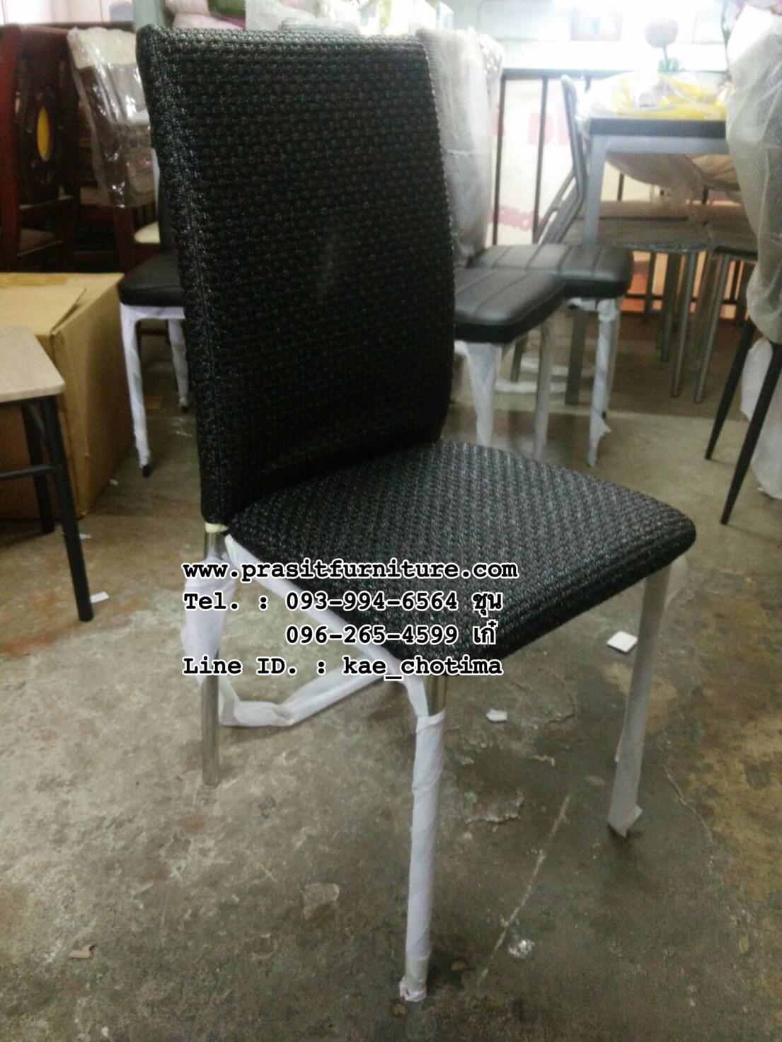 โต๊ะกินข้าว โต๊ะอาหาร โต๊ะกระจก 4 ที่นั่ง รุ่น เรน