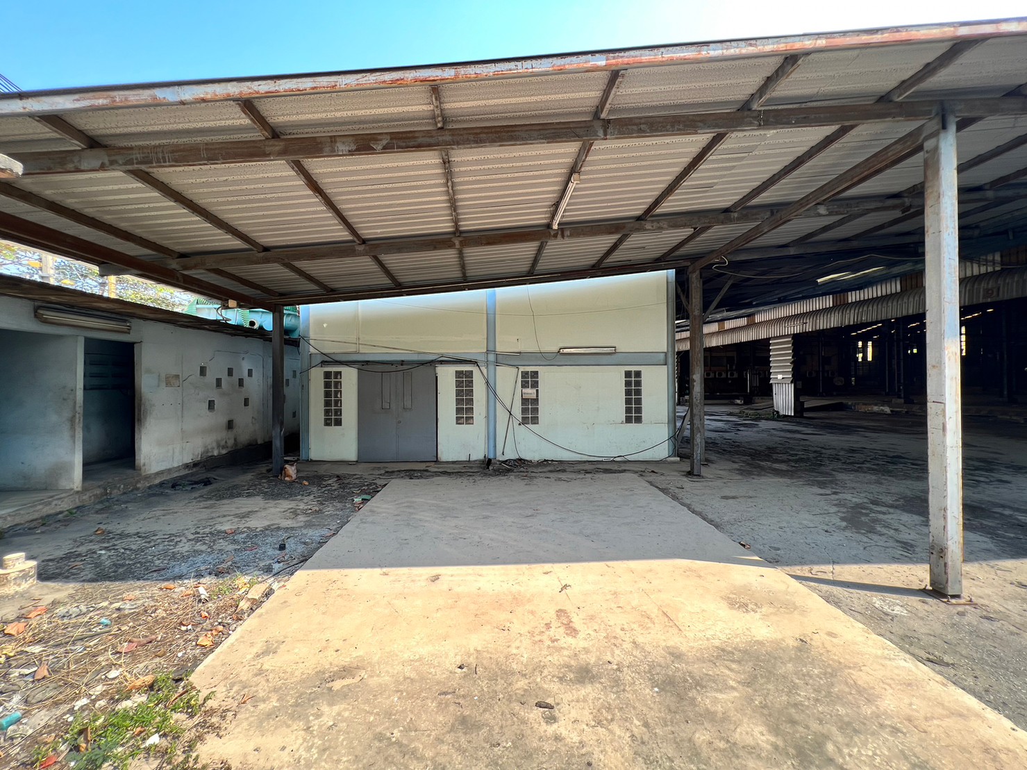 ขายโรงงาน พร้อมใบ รง.4 กิ่งแก้ว ซอย 2 ถนนบางนา-ตราด กม.12