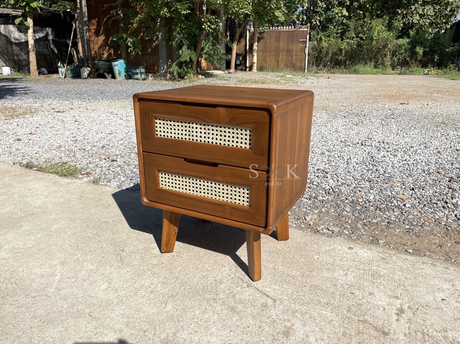 ตู้หัวเตียงไม้สักผสมหวาย