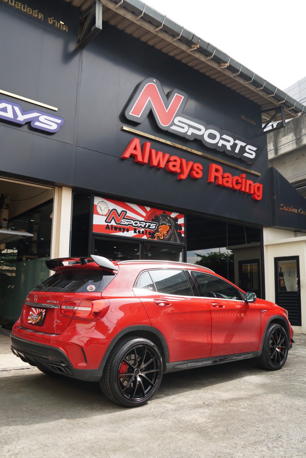 Benz GLA45 + Rayswheel G25 Edge รุ่นใหม่ล่าสุด