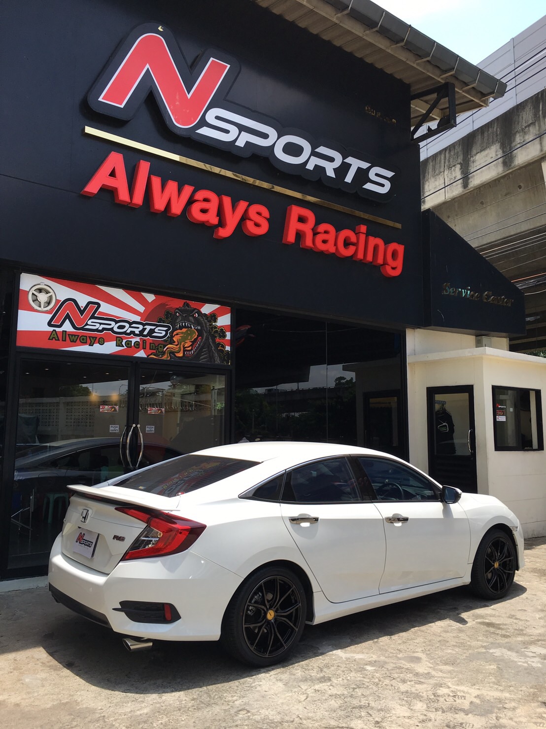 Honda Civic FC + Rays 57FXX CJ 18x8+38 5-114.3