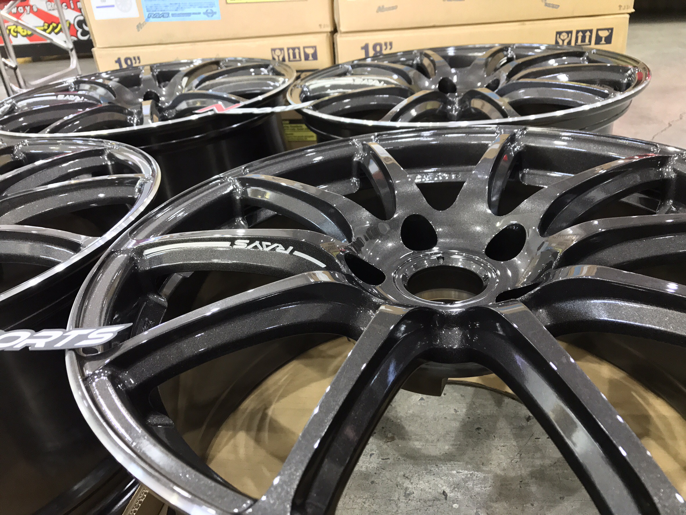 Rayswheel 57Transcend 18x8.5+38 5-114.3